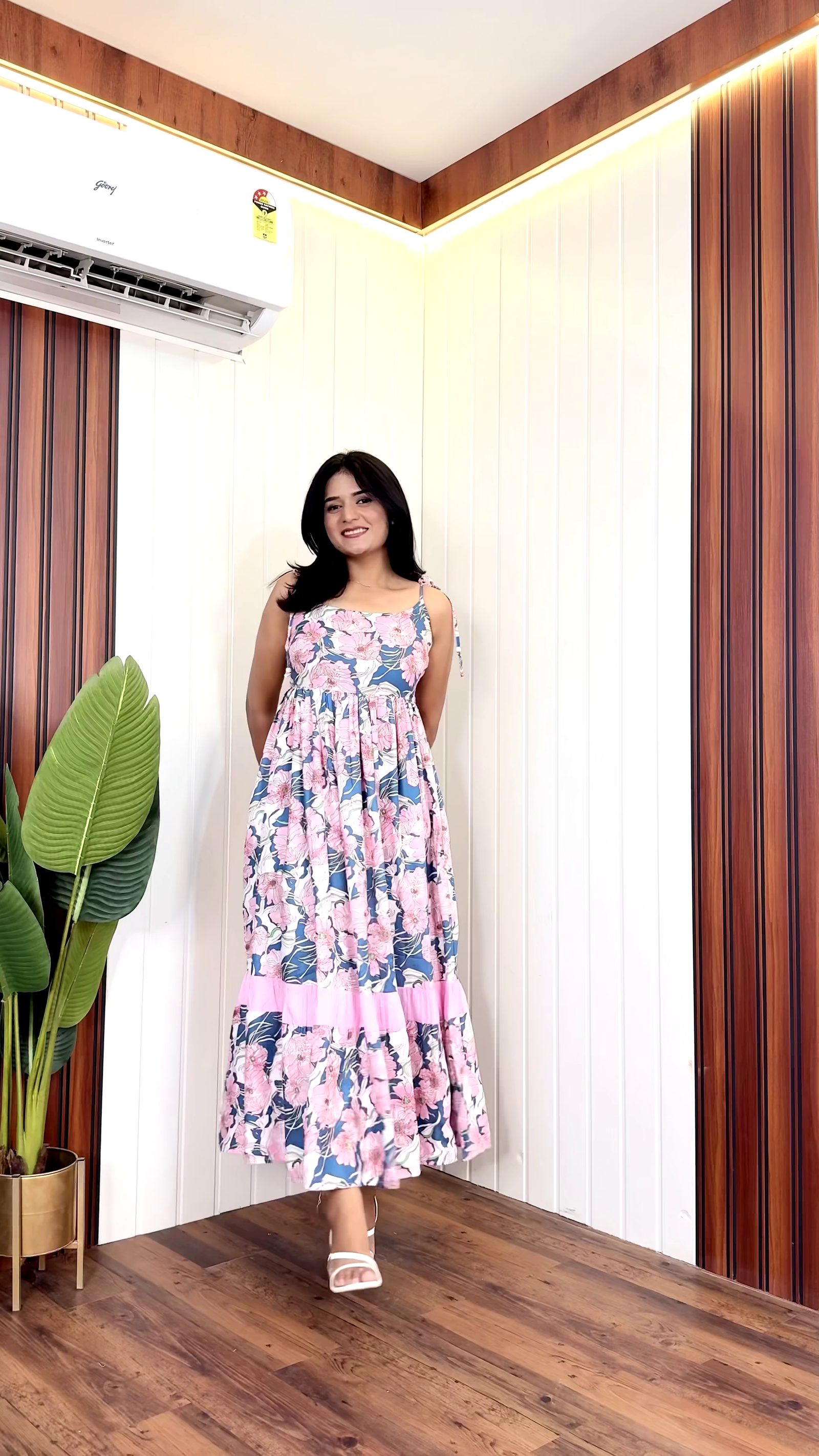 Sunny Gingham Midi Dress