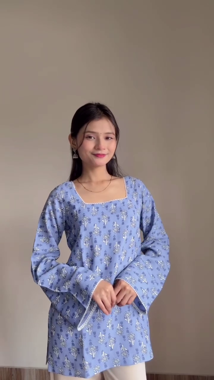 Chic Printed Short Kurti